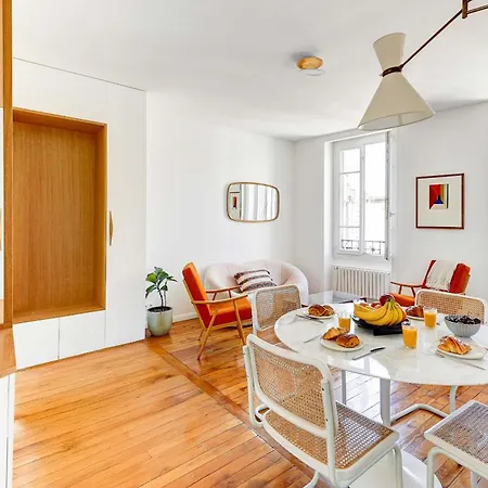 Montmartre Flat *