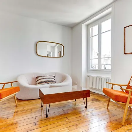 Apartment Montmartre Flat Paris