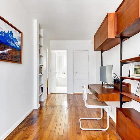 Montmartre Flat
