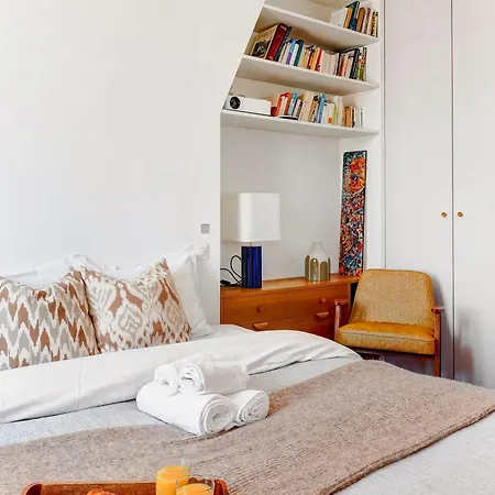 Montmartre Flat *