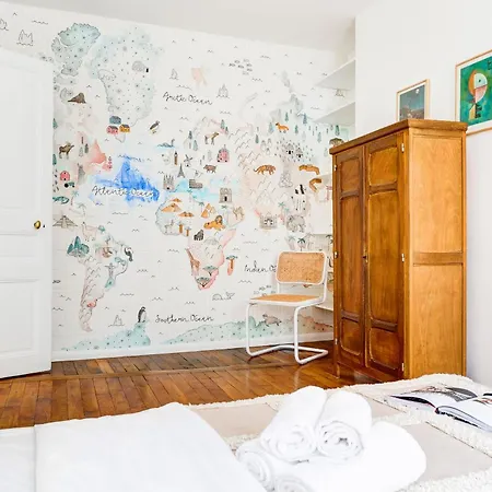 Montmartre Flat Paris