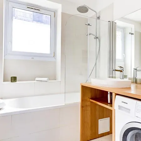 Montmartre Flat