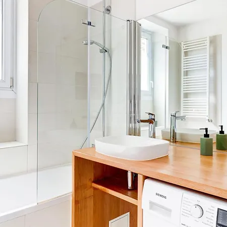Montmartre Flat